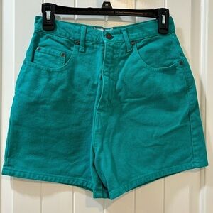 The Beverly Hills Denim Co Green 80s Mom Shorts High Wasted Size 6 Retro Denim